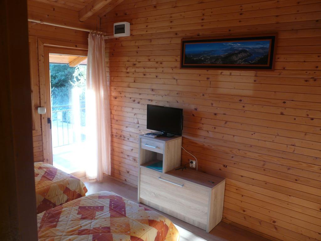 Guest House Jadran Pol Petrovac Exterior photo