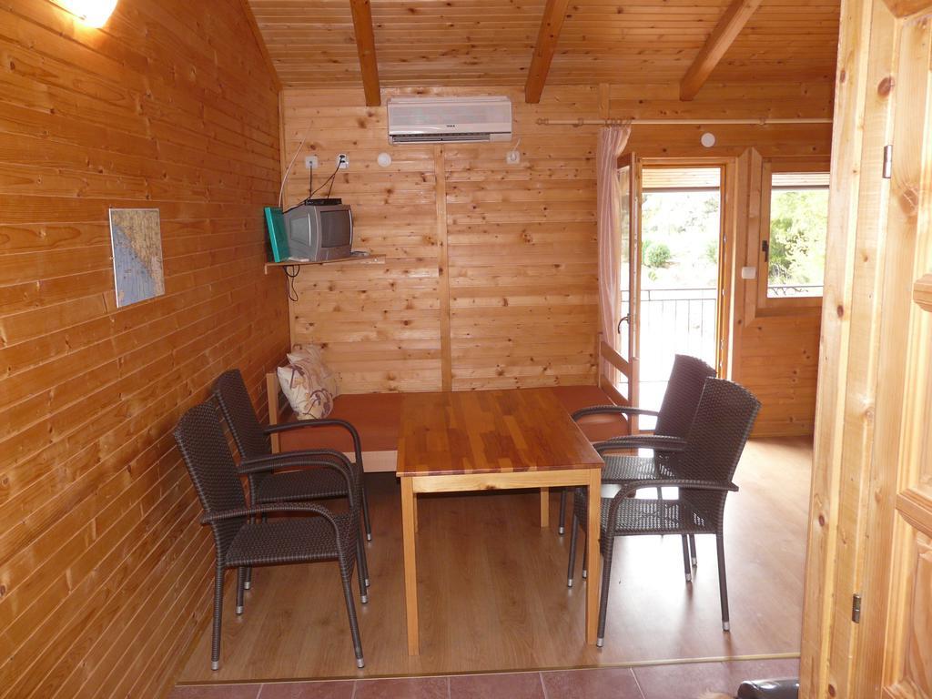 Guest House Jadran Pol Petrovac Exterior photo